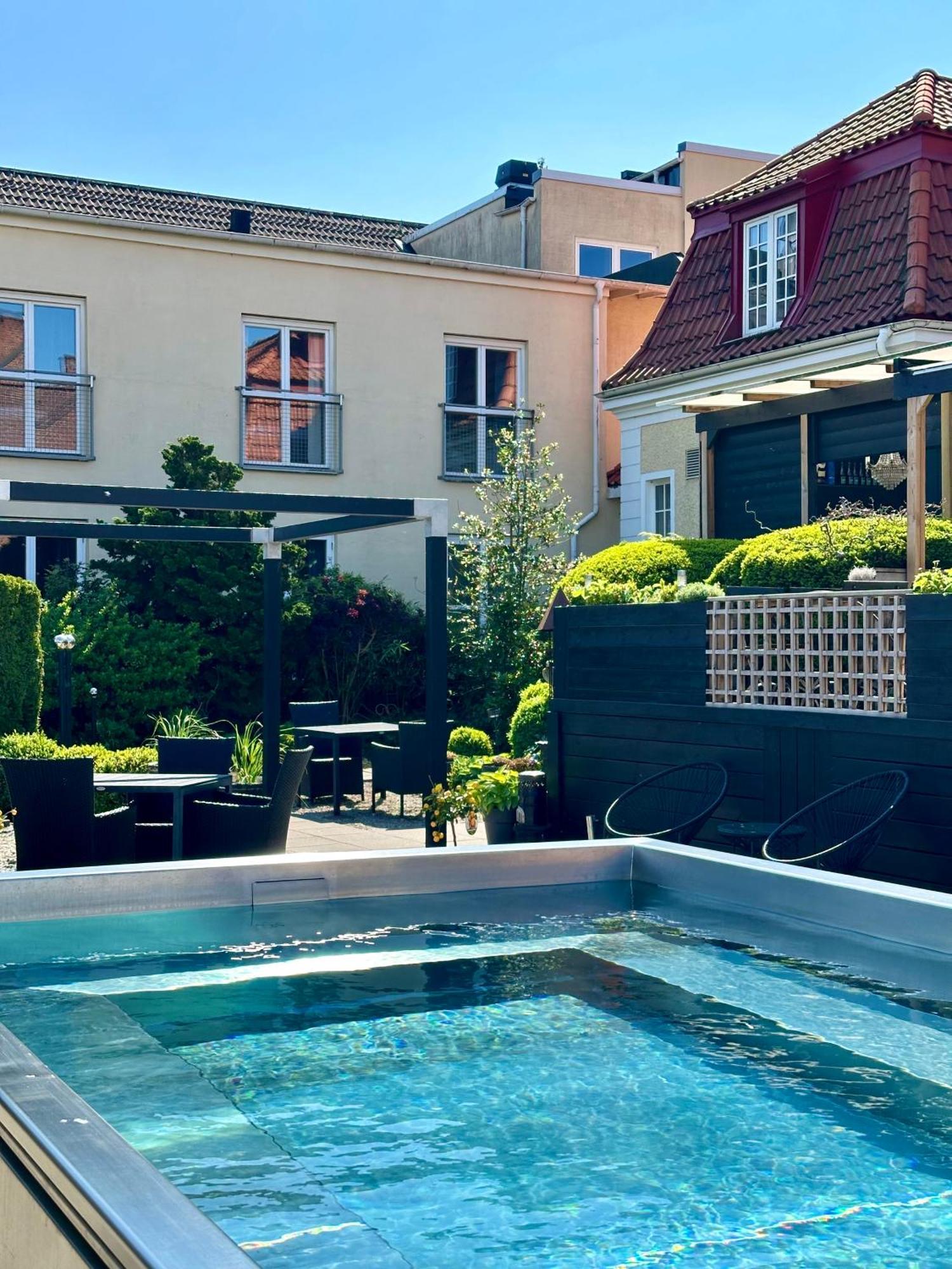Hotell Dannegarden Trelleborg Extérieur photo